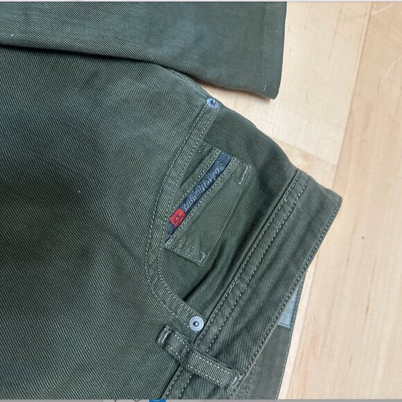 Diesel Men's Slim Jeans in Dark Green - Picture 4 of 6